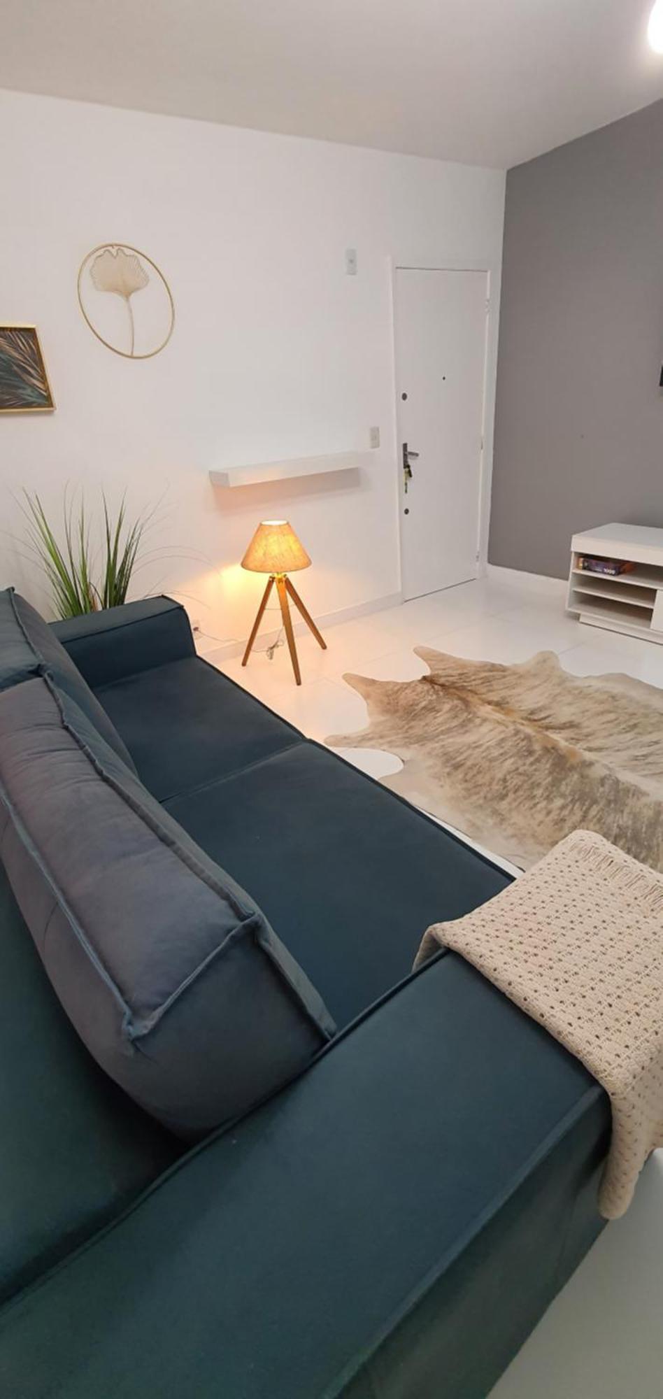 Apartamento Remodelado Novo A Cuadra Del Mar,patio Privado Parking Auto Pequeno-medio *