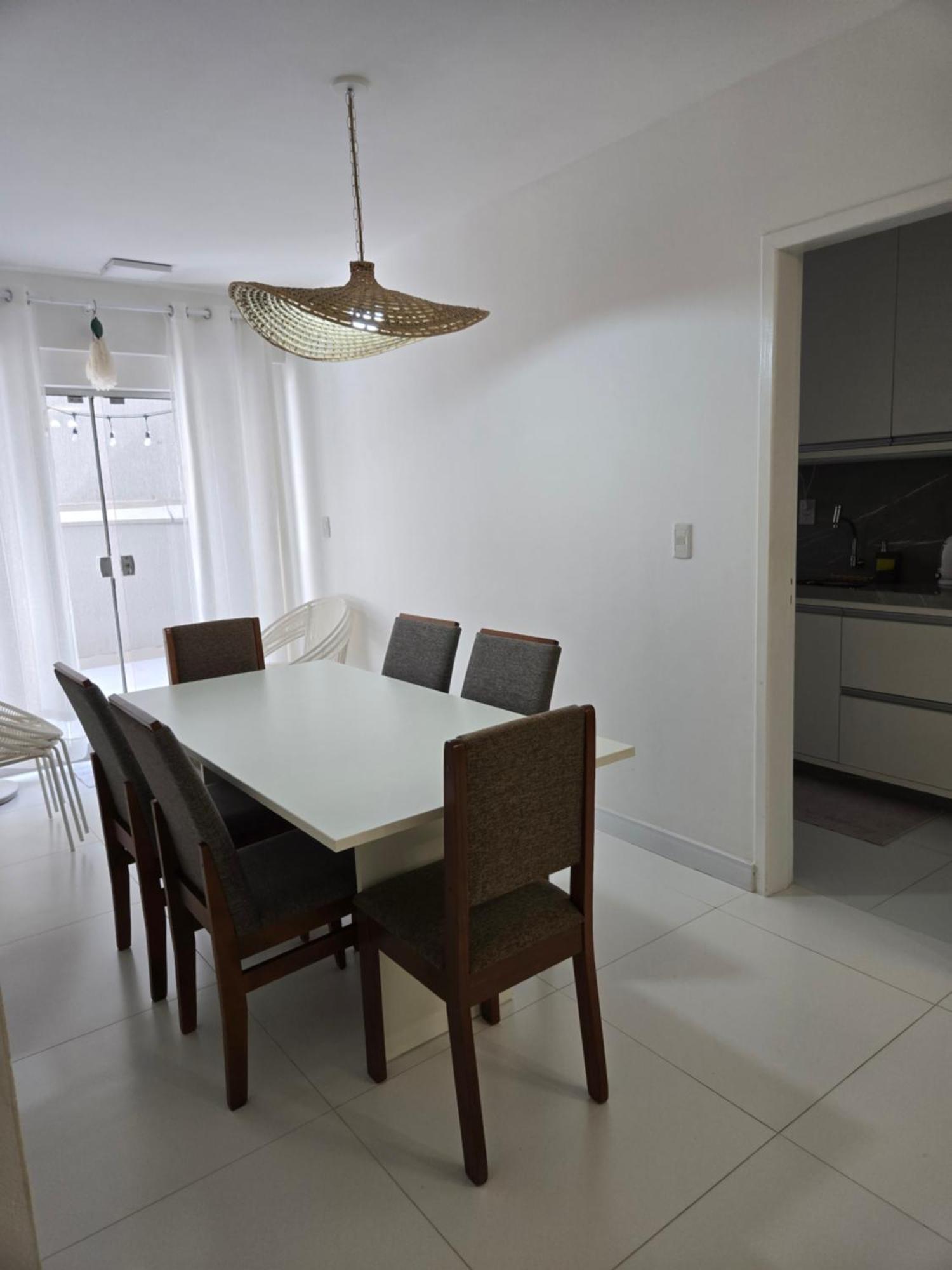 Remodelado Novo A Cuadra Del Mar,patio Privado Parking Auto Pequeno-medio Apartamento Balneario Camboriu